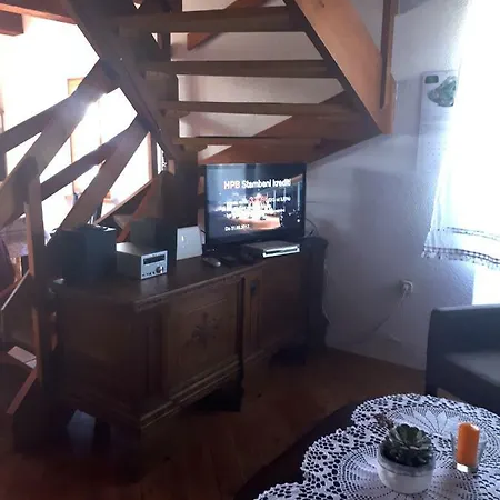 Klara 3* Livade